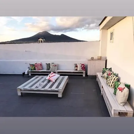 Flamingo Bed & Breakfast *