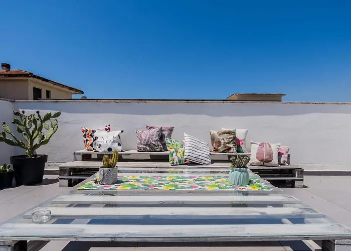 Flamingo לינה וארוחת בוקר